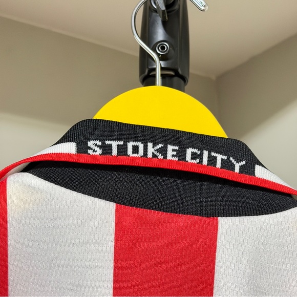 Vintage ASICS Stoke City FC Soccer Jersey XL - Picture 6 of 8